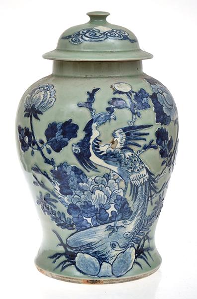 Appraisal: LARGE CHINESE ENAMELLED BLUE AND WHITE LIDDED GINGER JAR CM