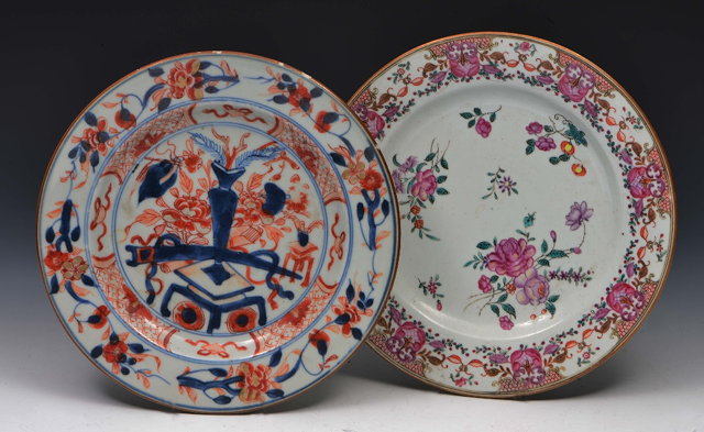 Appraisal: Chinese Imari pattern plate and a Chinese famille rose plate