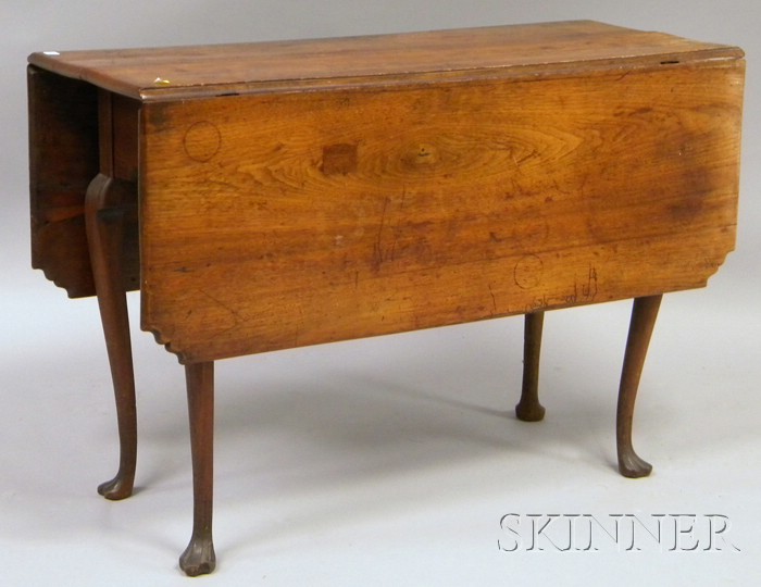 Appraisal: Pennsylvania Chippendale Carved Walnut Drop-leaf Table with Trifid Feet ht