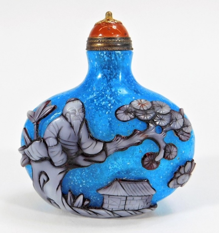 Appraisal: CHINESE BLUE SNOWFLAKE PEKING GLASS SNUFF BOTTLE China Qing DynastyWhite