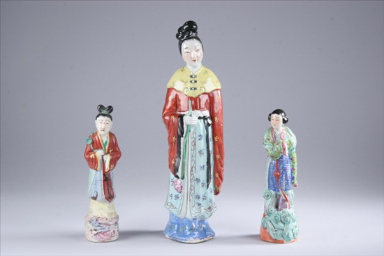 Appraisal: THREE CHINESE FAMILLE ROSE FIGURES OF MEIREN Republic period marked