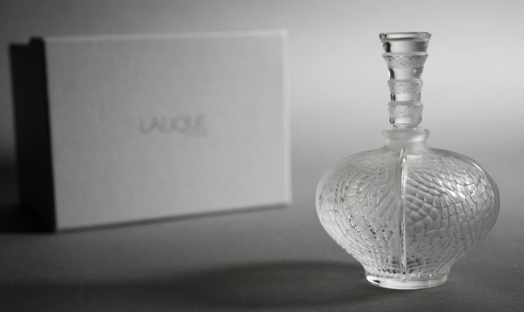 Appraisal: Lalique flacon Eliselles parfum bottle Signed Lalique France on bottom