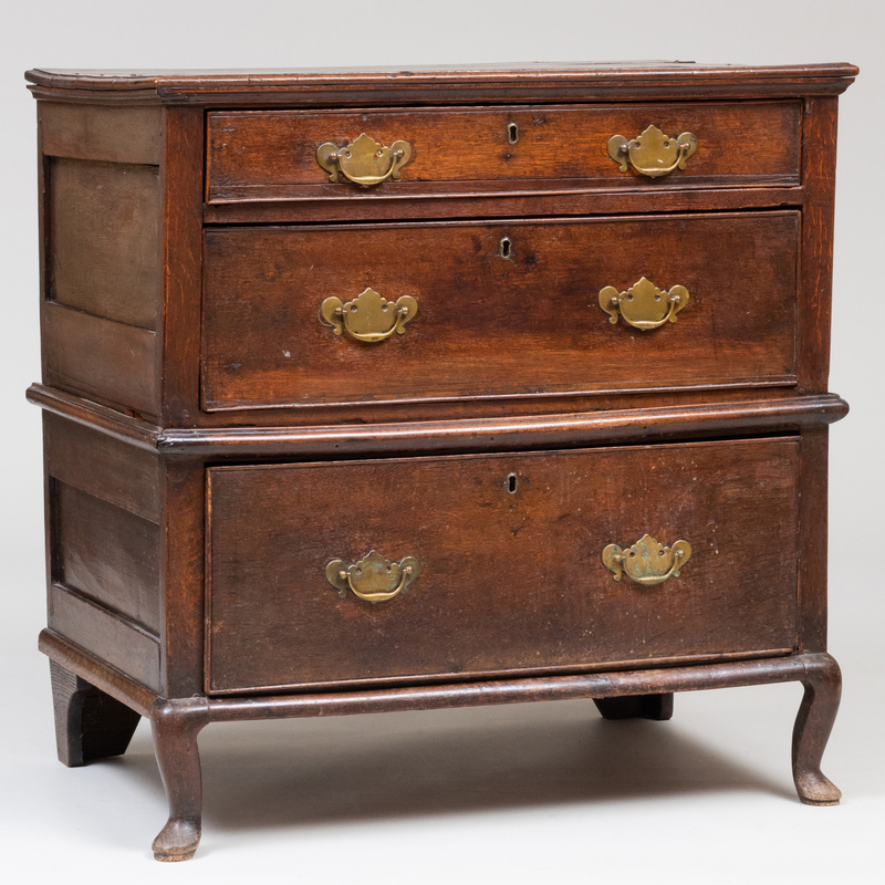 Appraisal: QUEEN ANNE OAK CHEST ON CHEST x x in Condition