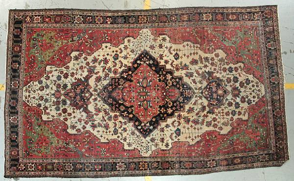 Appraisal: A Fereghan Sarouk carpet size approximately ft in x ft