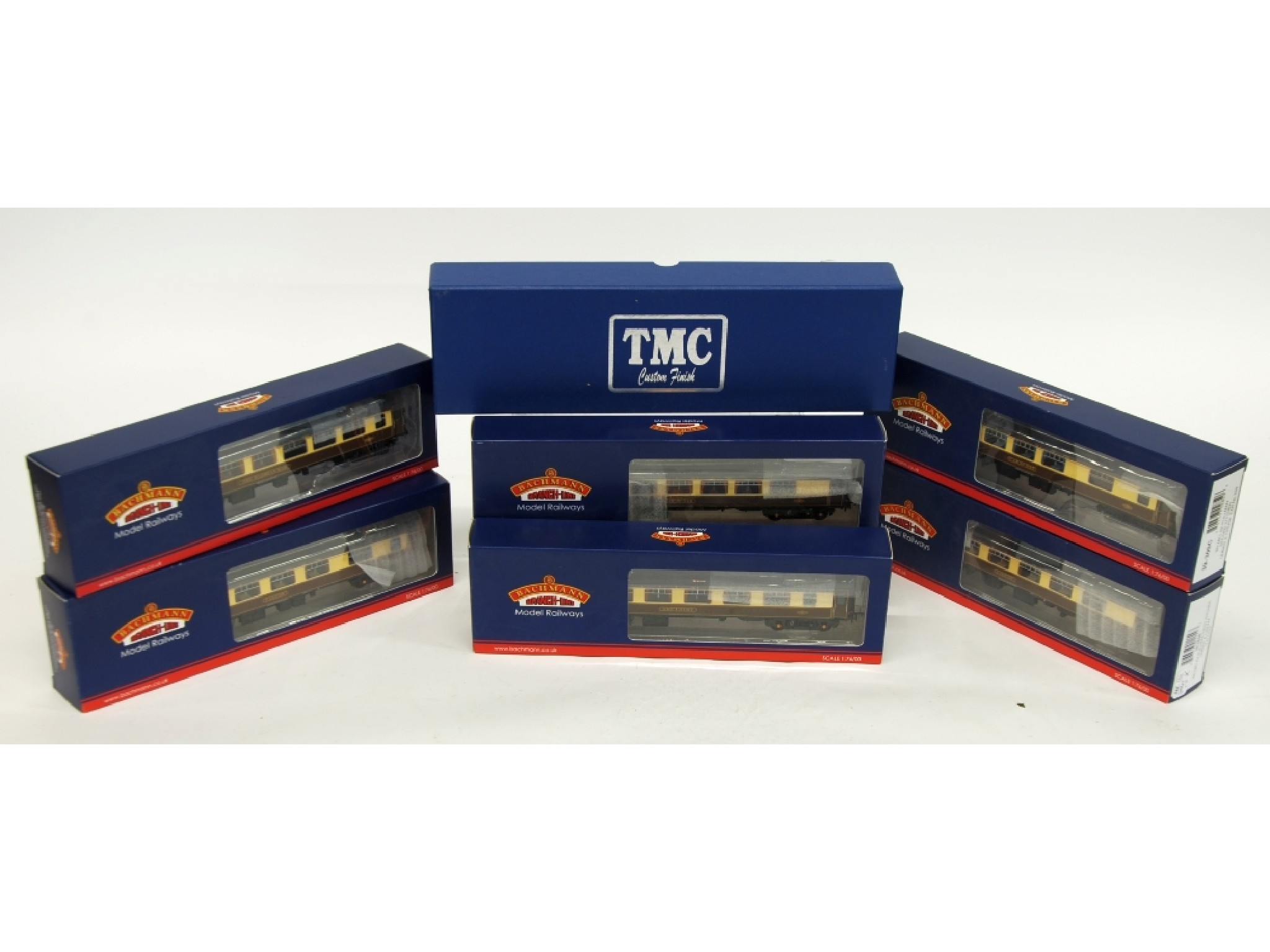 Appraisal: BACHMANN TMC CUSTOM FINISH MINT AND BOXED OO GAUGE CLASS