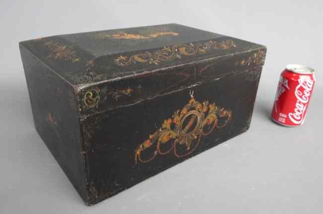 Appraisal: th c painted decorated box having painted cornucopia on lid