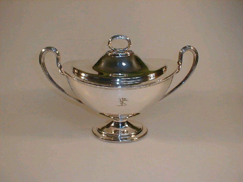 Appraisal: An EPNS boat shape two-handled tureen and cover with bead