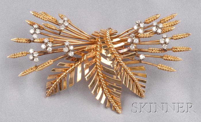 Appraisal: kt Gold and Diamond Brooch c designed as a sheaf