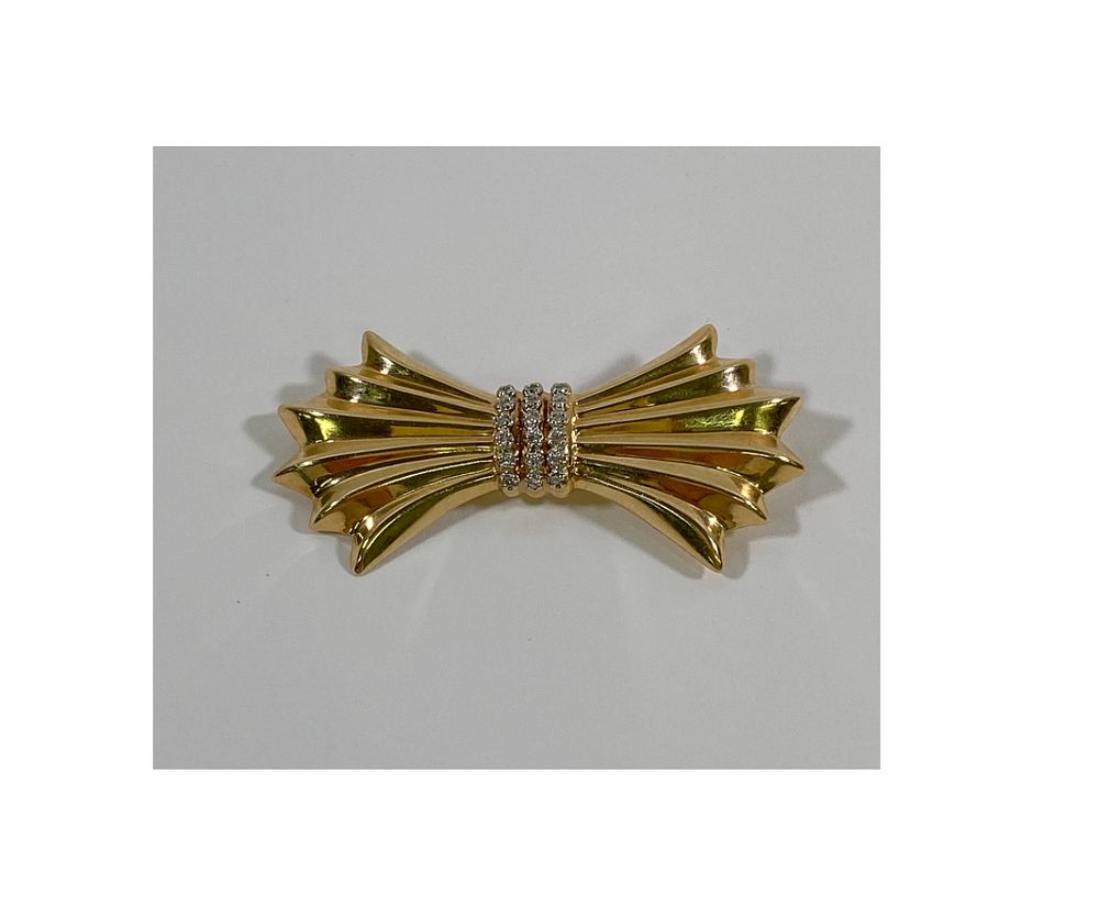 Appraisal: kt Gold Bow Tie Pin with Diamonds kt gold bow