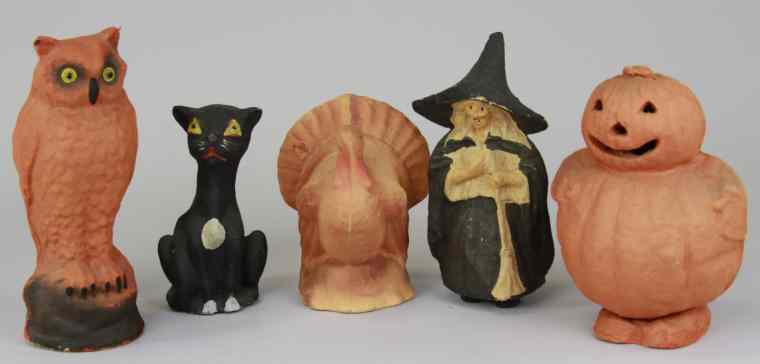 Appraisal: GROUP OF FIVE PULP HALLOWEEN FIGURES Includes a great looking