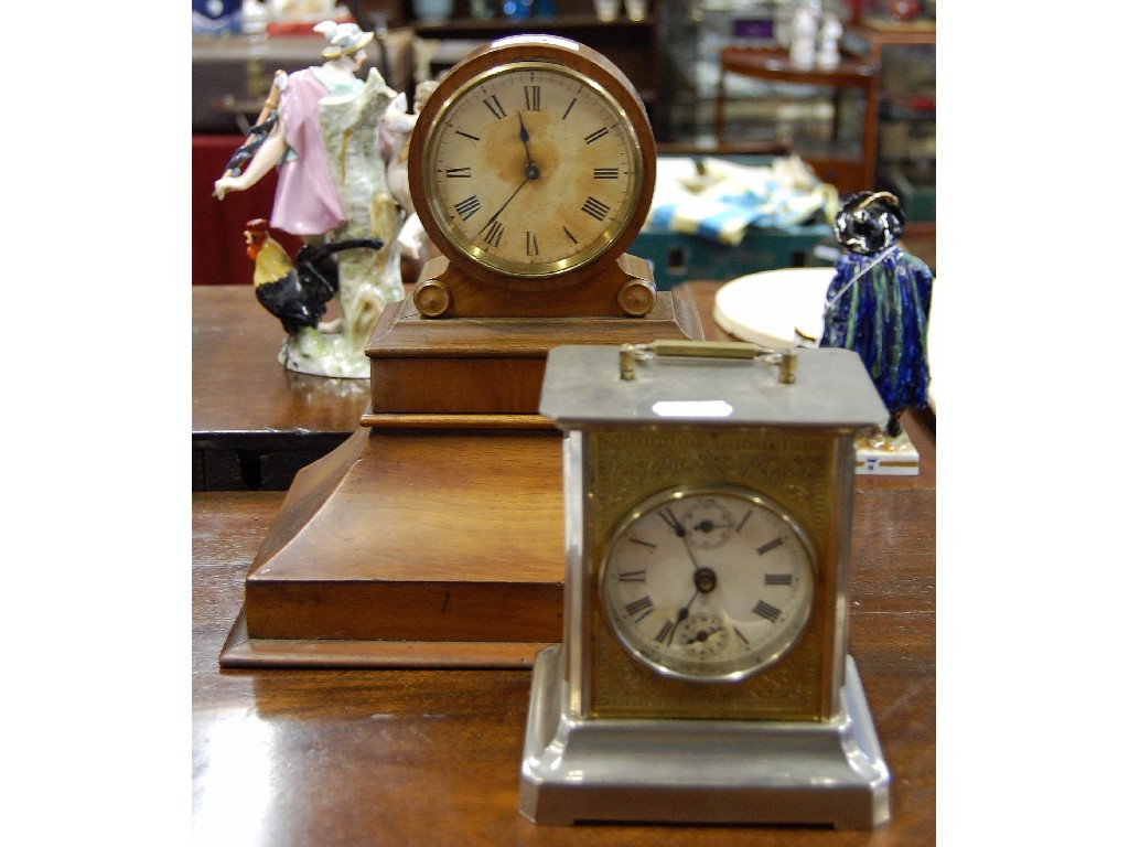 Appraisal: A Victorian mahogany mantel clock to w a Continental musical