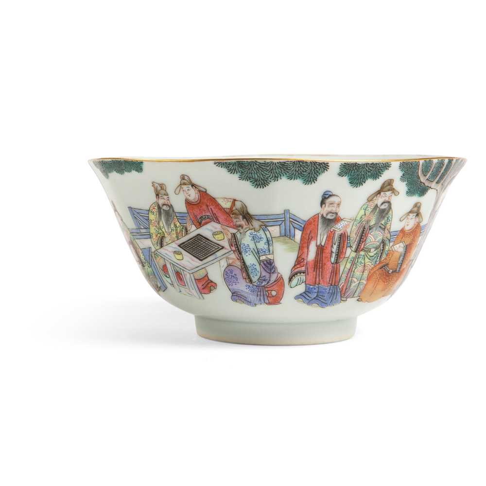 Appraisal: FAMILLE ROSE 'SCHOLAR AT LEISURE' BOWL TH CENTURY the exterior