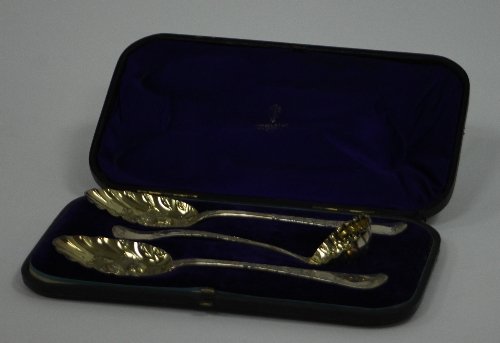 Appraisal: A matched set of Georgian silver berry spoons comprising two