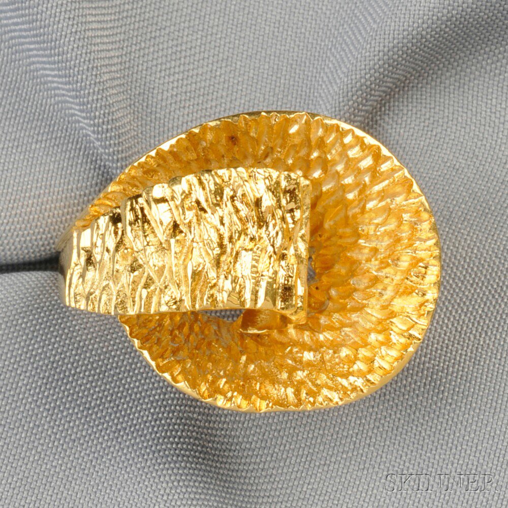 Appraisal: kt Gold Ring of abstract form dwt size Estimate -