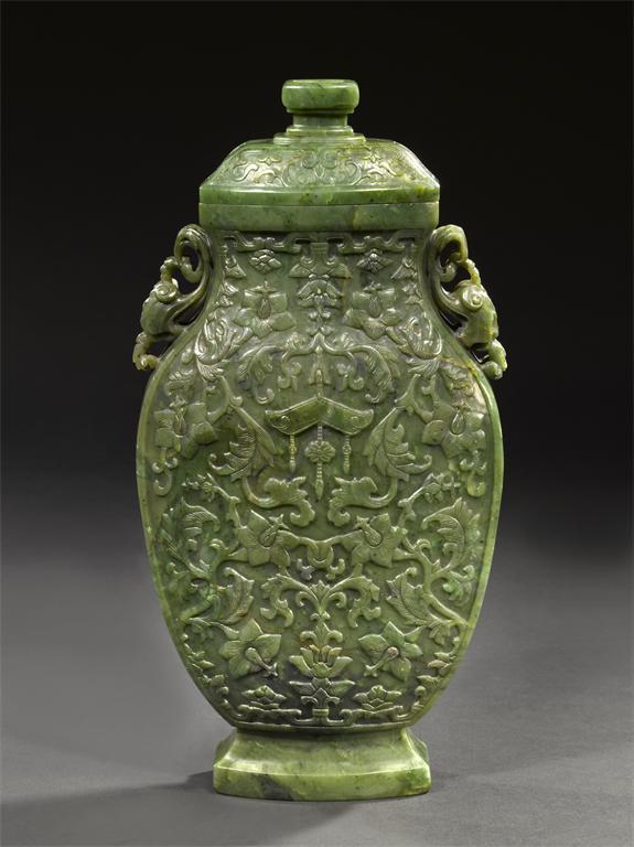 Appraisal: A large and imposing Chinese spinach-green jade vase and cover