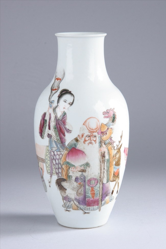 Appraisal: CHINESE FAMILLE ROSE PORCELAIN VASE Republic period Figural decoration -