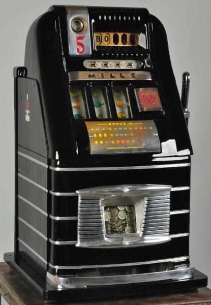 Appraisal: Mills Bonus High-Top Coin-Op Machine Working condition plays well Restored