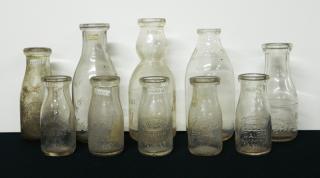 Appraisal: Dairy bottles Dairy- clear from Ohio including 'The Crooks-Whigam Co