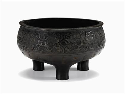 Appraisal: Important and large Chinese yuan dated bronze censer dated to