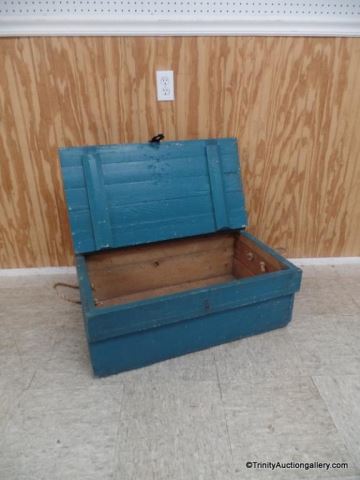 Appraisal: Vintage Painted Blue Trunk Looks rustic with heavy duty hinges