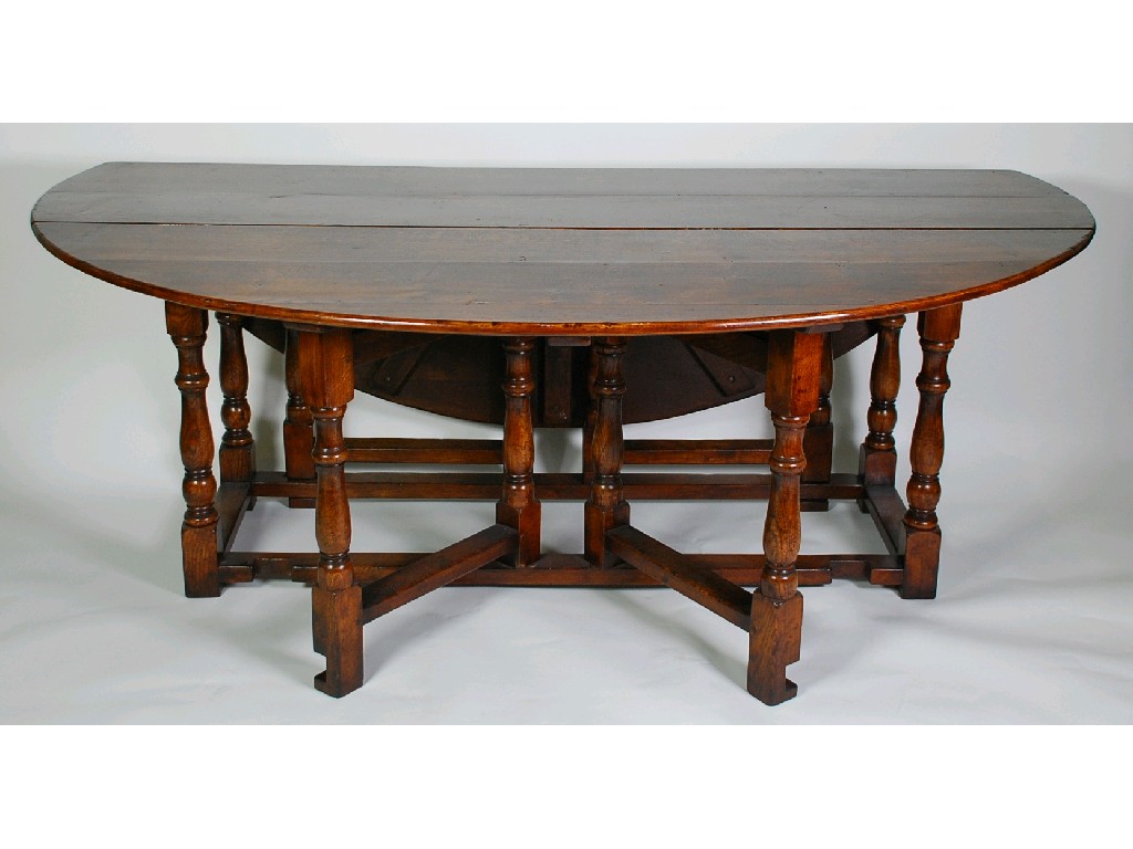 Appraisal: GOOD QUALITY LARGE OVAL OAK WAKE STYLE DROP LEAF DINING