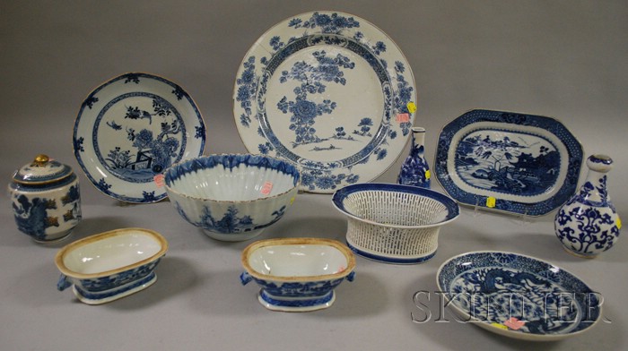 Appraisal: Eleven Pieces of Assorted Chinese Export Porcelain Blue and White