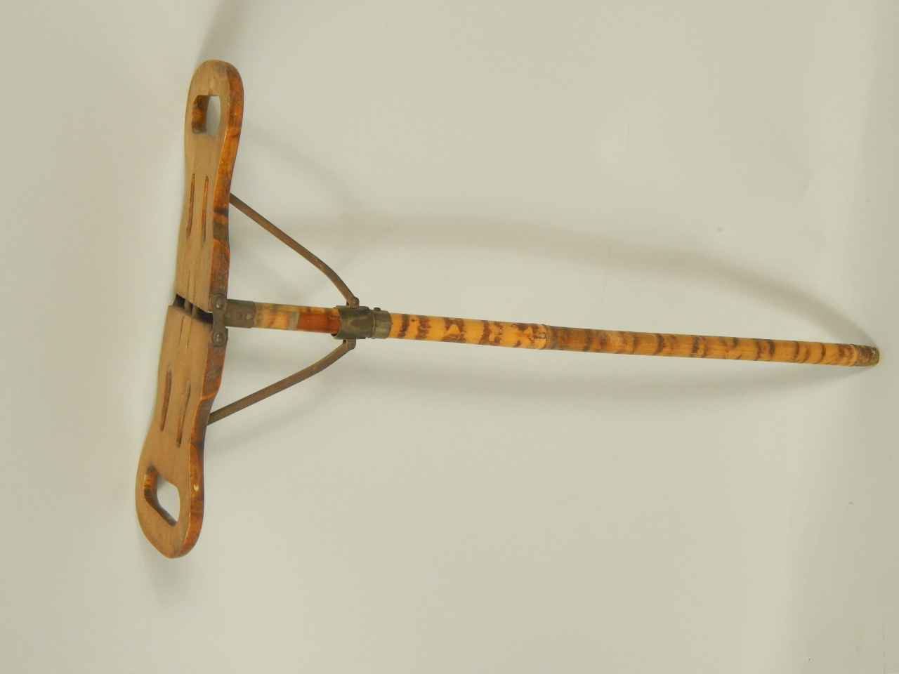 Appraisal: A late Victorian bamboo and beech wood folding shooting stick