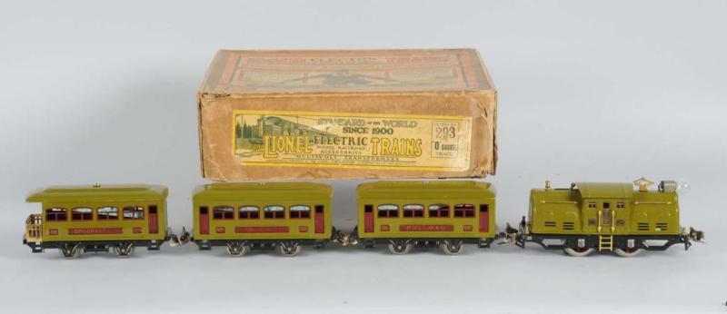 Appraisal: Lionel No O-Gauge Passenger Set Description Pre-war Includes set box