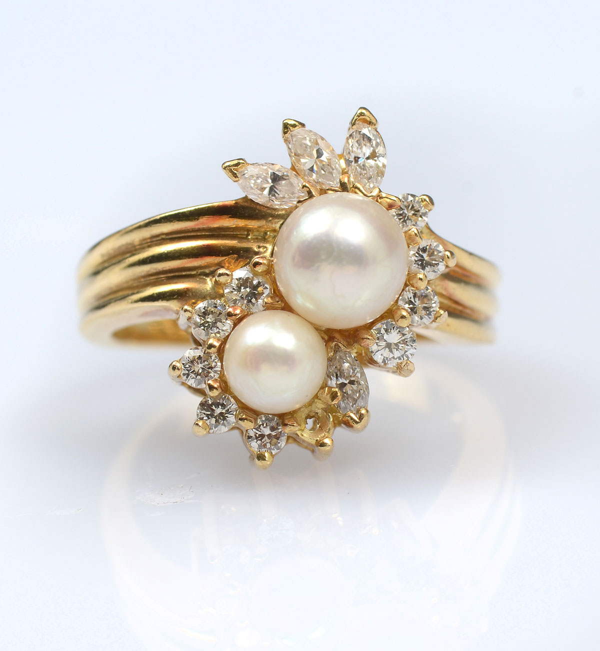 Appraisal: K PEARL DIAMOND DINNER RING Pearl and diamond dinner ring