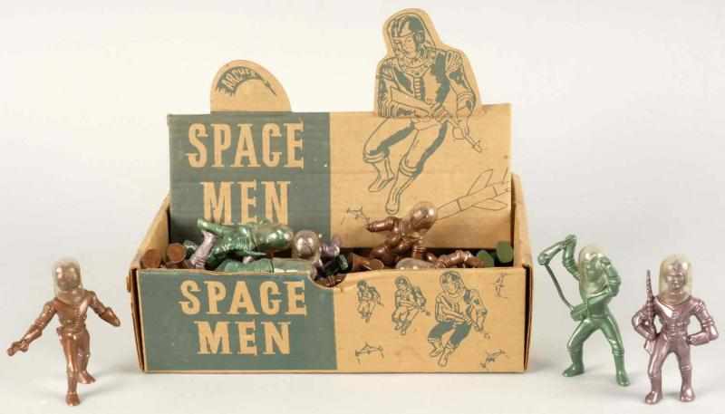 Appraisal: Lot of Archer Plastic Spacemen Description Circa s Contains plastic