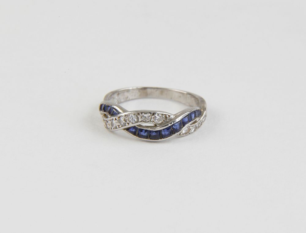 Appraisal: Lady's Diamond and Sapphire Braided Ring Lady's Diamond and Sapphire