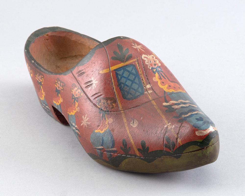 Appraisal: NANCY WHORF MASSACHUSETTS FLORIDA - PAINTED WOODEN SHOE LENGTH NANCY