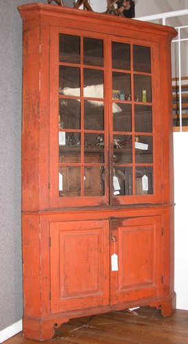 Appraisal: Artist th Century Pennsylvania cabinet maker Title Pennsylvania Corner Cupboard