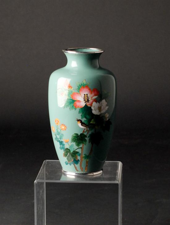 Appraisal: An Early th C Japanese Cloisonne Vase having floral and