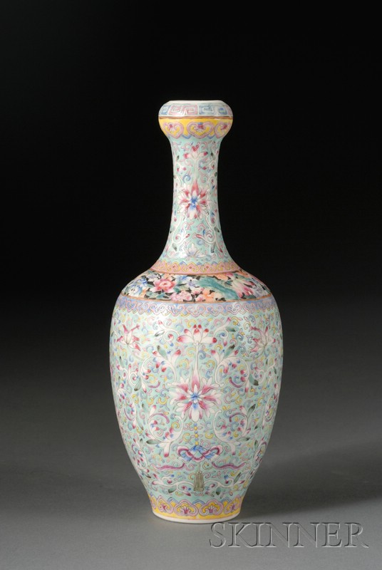 Appraisal: Porcelain Vase China th century bottle form with a garlic