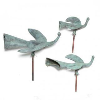 Appraisal: Eleen Auvil th Century Three Graduated Modernist Bronze Doves th