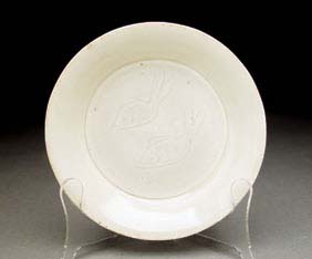 Appraisal: NORTHERN SONG DINGYAO DISH Fine Chinese Northern Song Dynasty dingyao