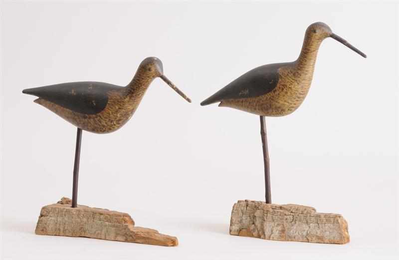 Appraisal: TWO AMERICAN PAINTED WOOD SHOREBIRD DECOYS PROBABLY MASSACHUSETTS Each with