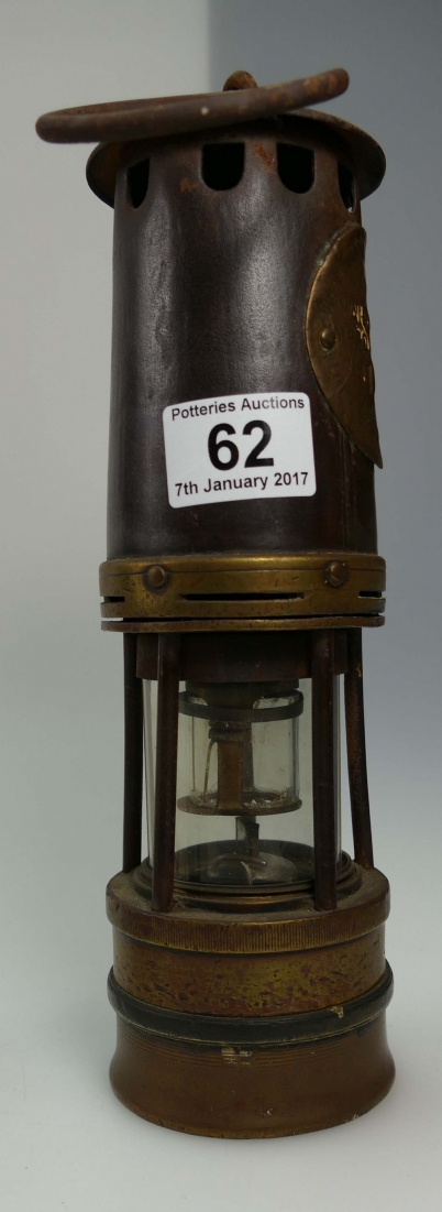 Appraisal: A Hailwood and Ackroyd miners lamp No