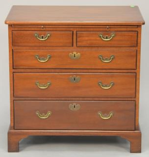 Appraisal: Kittinger Colonial Williamsburg custom mahogany bachelors chest with slide ht