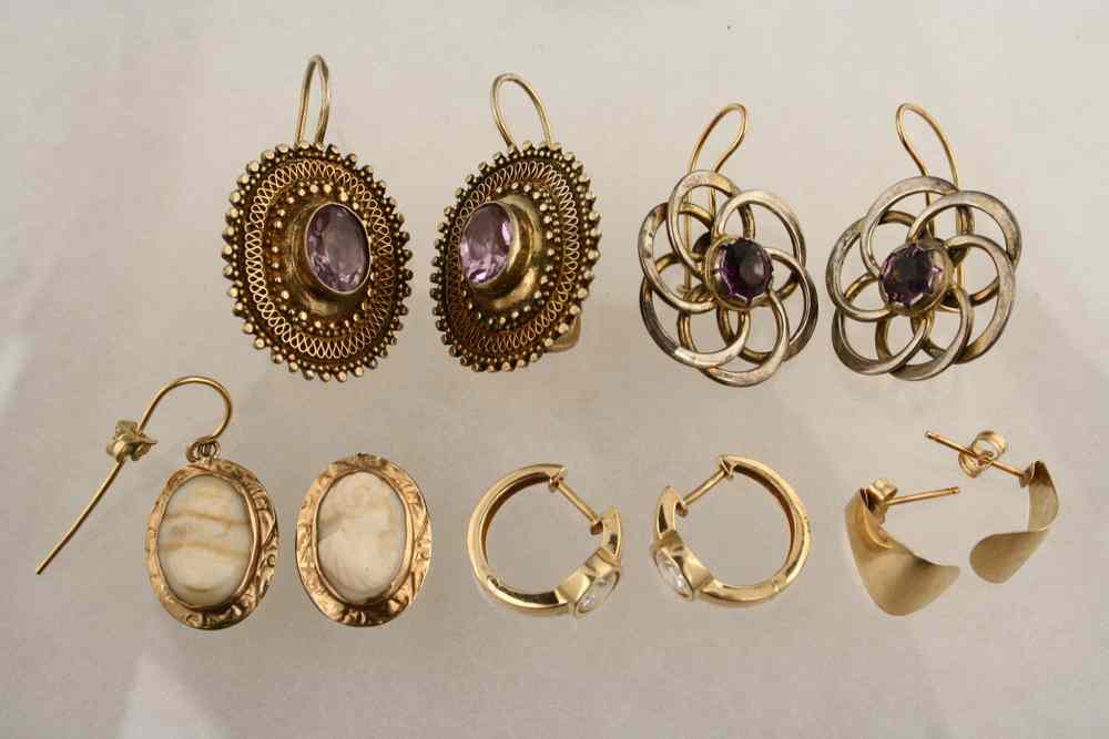 Appraisal: EARRING LOT - Five pair of earrings that include two