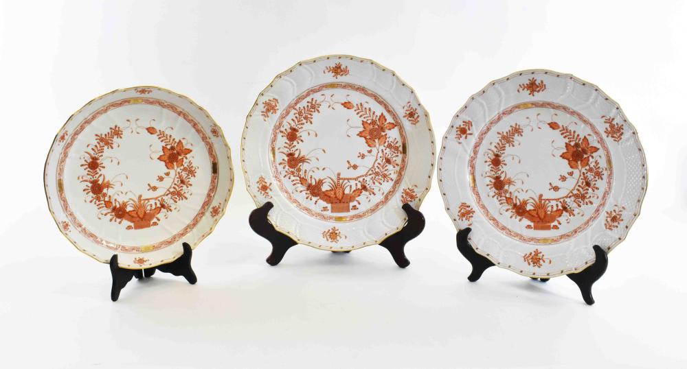 Appraisal: THREE HEREND INDIAN BASKET PORCELAIN SERVING ITEMSBlue factory marks for