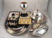 Appraisal: A quantity of silver plate including cased sets of spoons