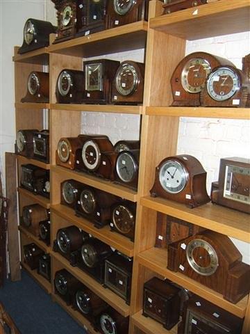 Appraisal: Nineteen various early th Century and later mantel clocks a