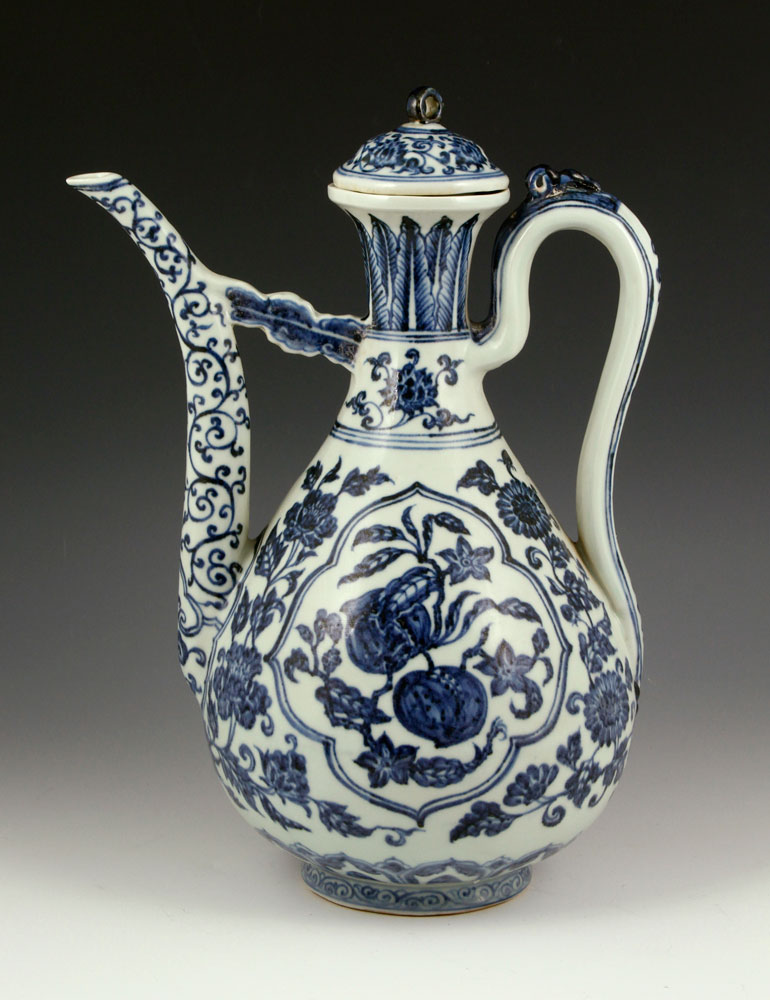 Appraisal: - th C Chinese Blue and White Wine Pot Porcelain