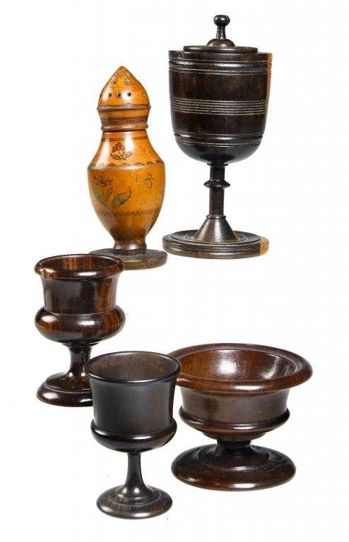 Appraisal: A LIGNUM VITAE CUP AND COVER the rounded bowl knopped