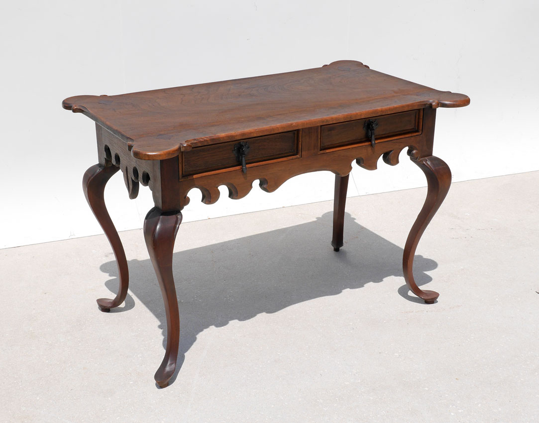 Appraisal: VICTORIAN RENAISSANCE REVIVAL DESK Rectangular top with shaped cookie corners