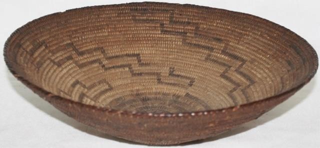 Appraisal: EARLY TH CENTURY NATIVE AMERICAN PIMA BASKET REPEATING GEOMETRIC STEPPED