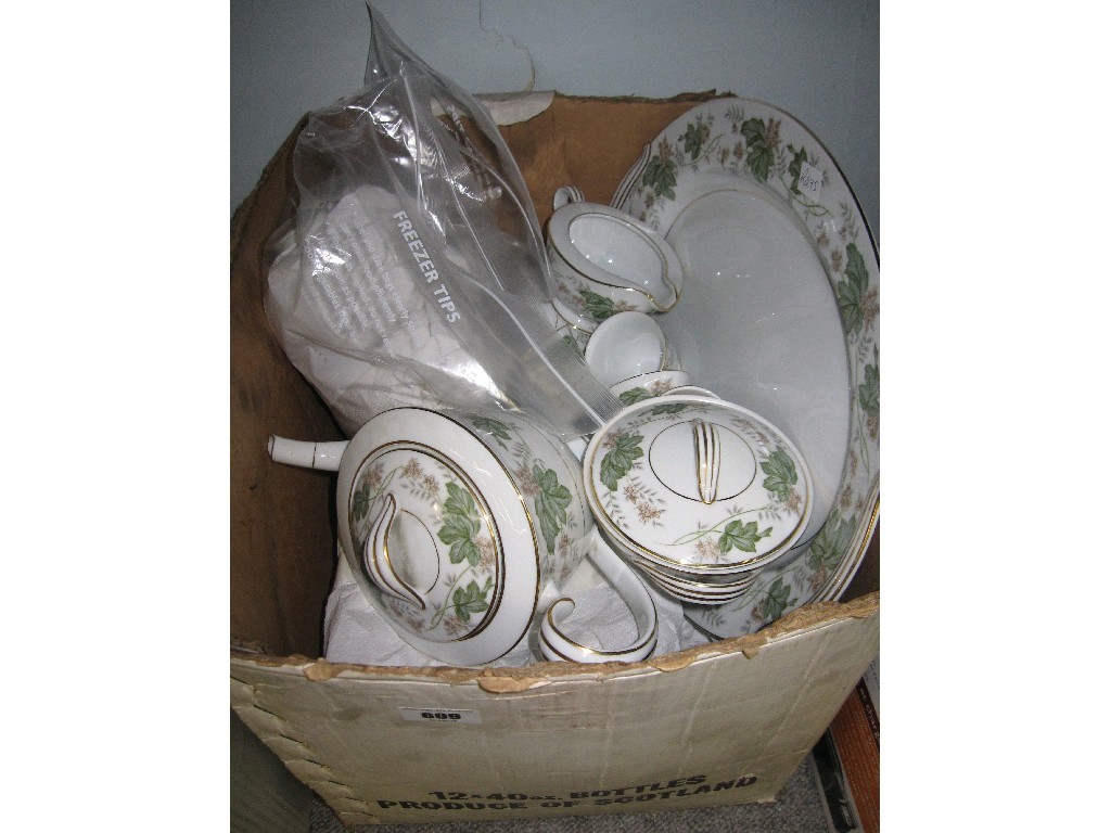 Appraisal: Box of Noritake 'Daphne' dinnerwares