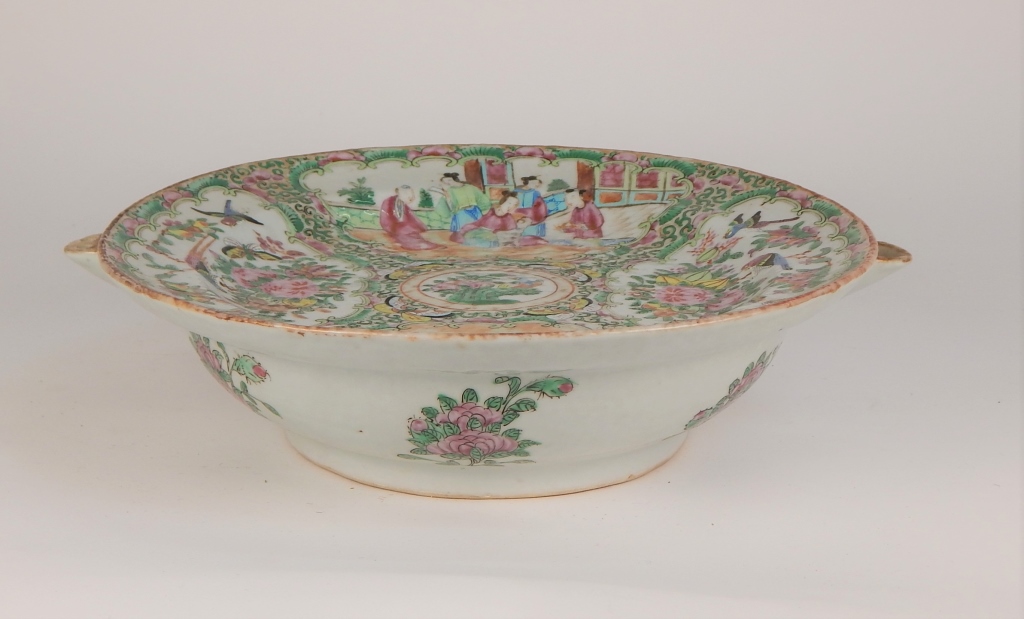 Appraisal: C CHINESE ROSE MEDALLION HOT WATER ENTREE PLATE China th